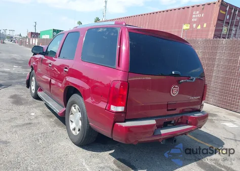 2005 Cadillac Escalade Standard from USA, damaged, VIN 1GYEC63N55R252699